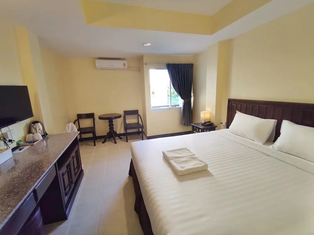 Паттайя: The ChanThong Hotel Pattaya