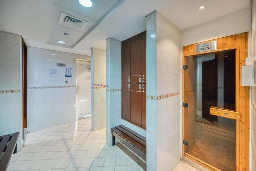 Дубай: Whitesage - Luxurious Studio in JLT With City Skyline View