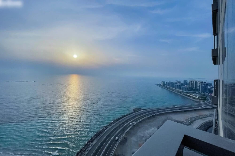 Дубай: Airbetter Blue Waters Blg 2