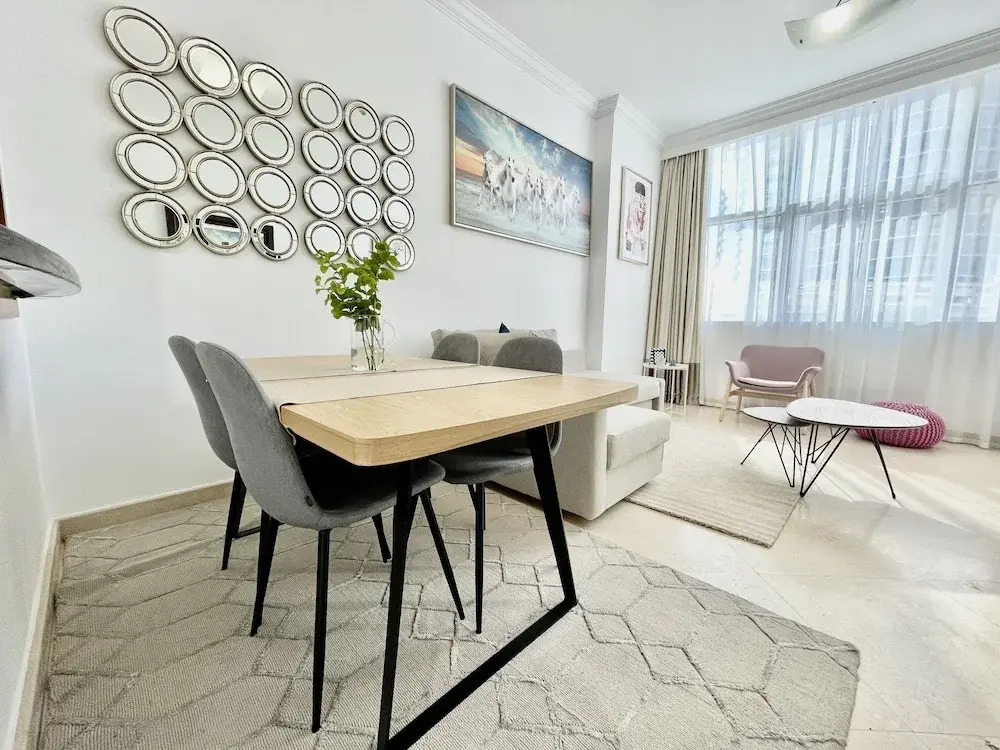 Дубай: Stunning Apartment at Dora Bay Dubai Marina