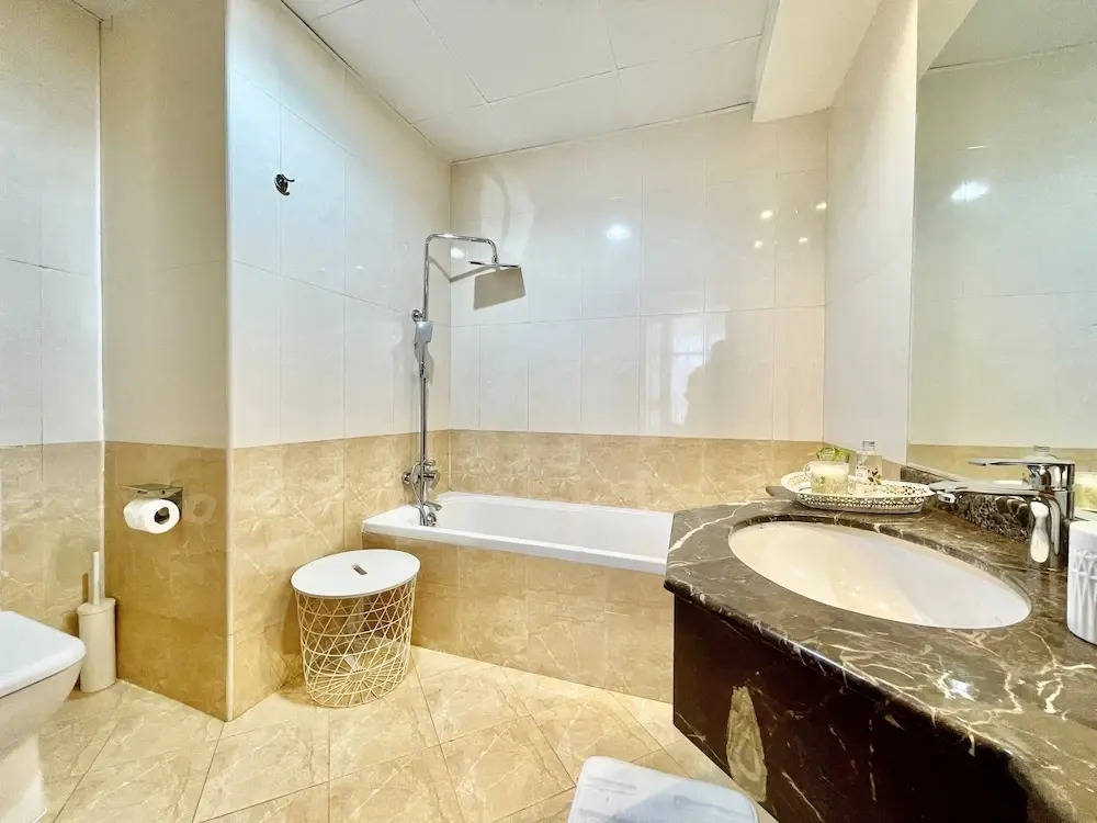 Дубай: Stunning Apartment at Dora Bay Dubai Marina