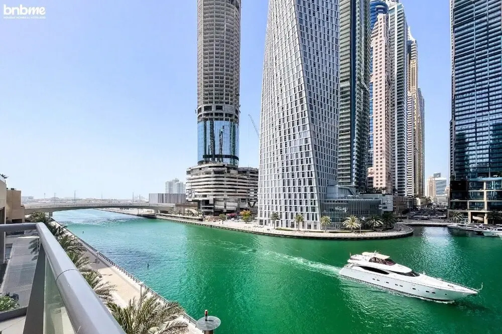 Дубай: Scintillating Marina View From 1BR Apt