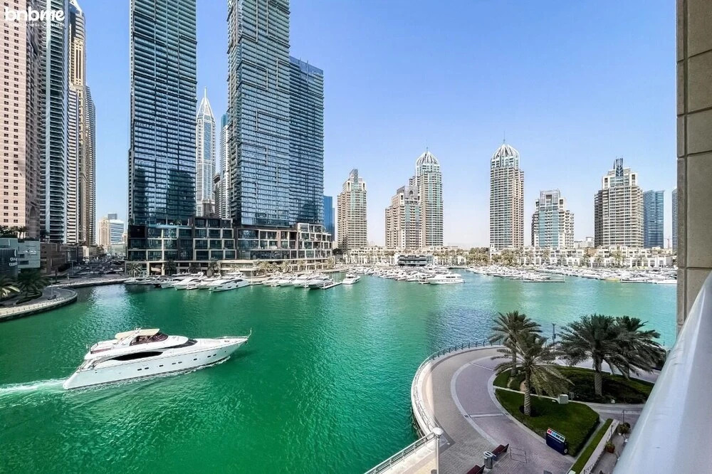 Дубай: Scintillating Marina View From 1BR Apt