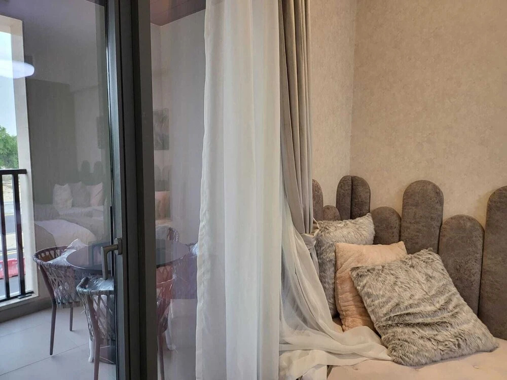 Дубай: Апартаменты Mirdif Hills Apartaments