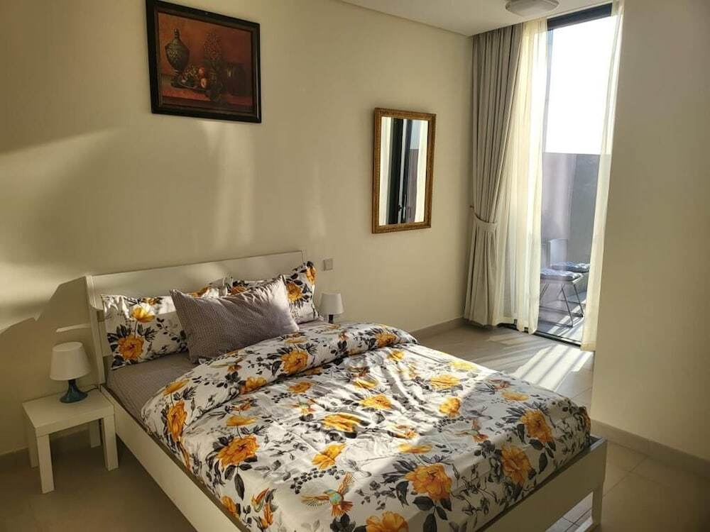 Дубай: Апартаменты Mirdif Hills Apartaments