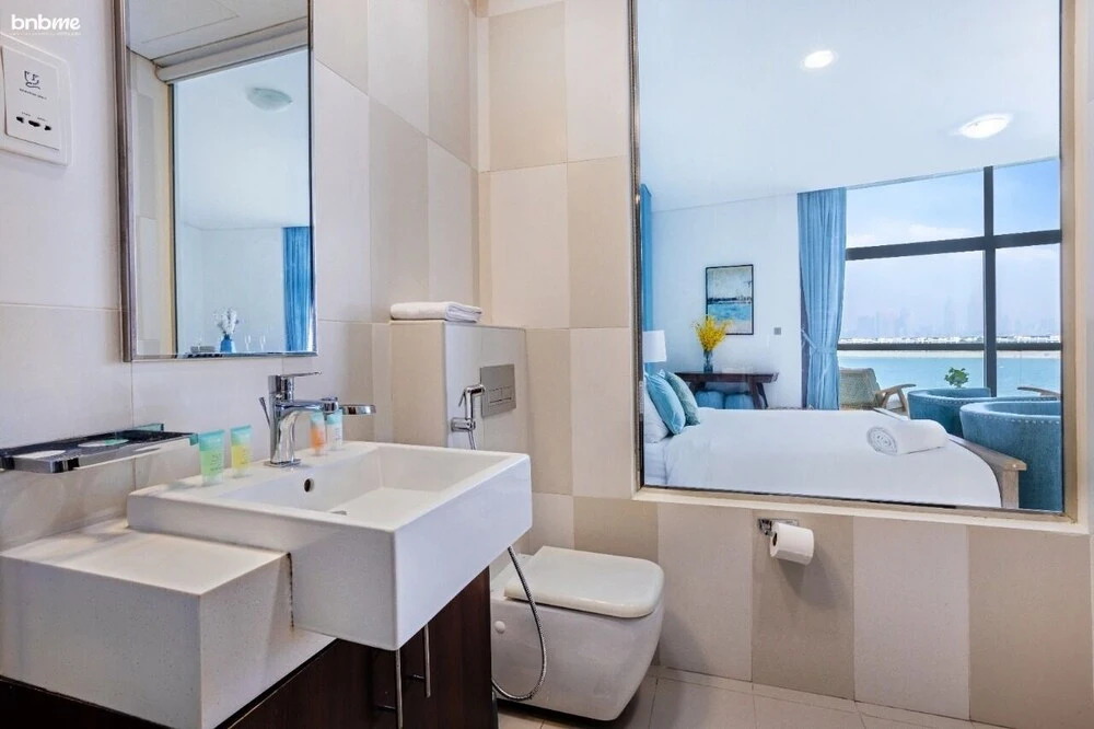 Дубай: Luxurious Apt In The Palms Sea View Bnbmehomes