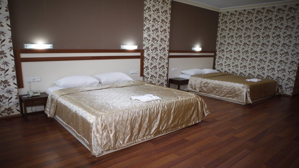 Силиври: Silivri Safir Hotel & Resort Beach And Restaurant