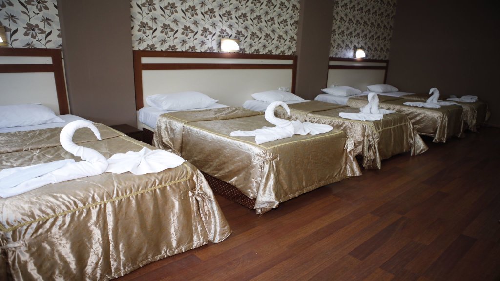 Силиври: Silivri Safir Hotel & Resort Beach And Restaurant