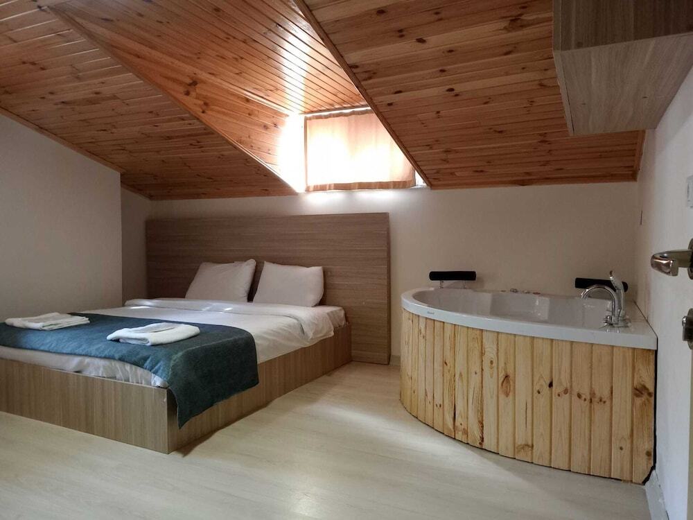 Сайл: Agva Rex Otel