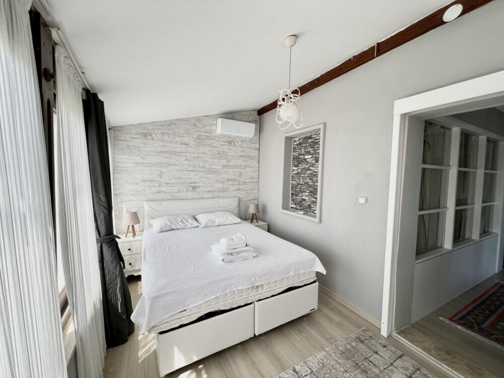 Бодрум: House Close To Beach With A Sea View In Bodrum