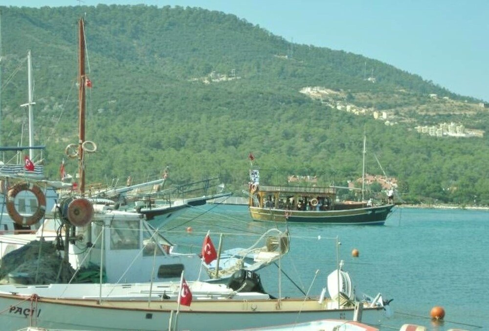 Капикири: Aegean Cost Luxury 4-Bed Duplex or affordable
