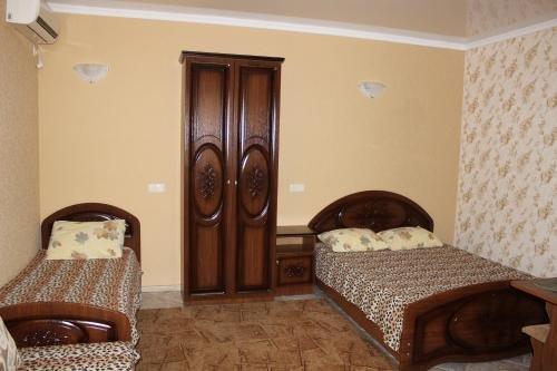 Лазаревское: Guest house Diana