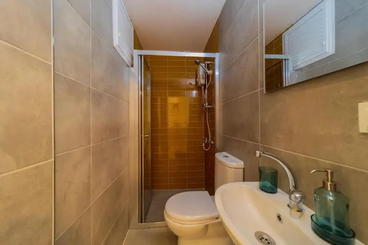 Vibrant and Central Apartment in Muratpasa — фото 1