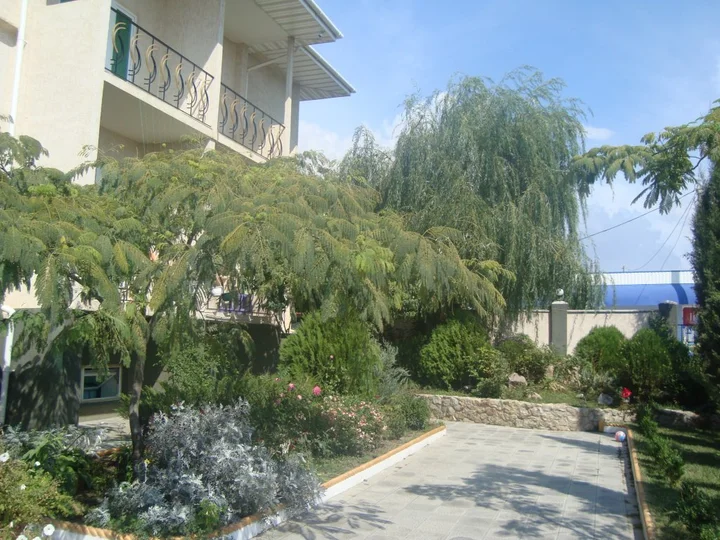 Судак: Guest House Zelenyi Rai