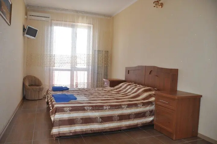 Архипо-Осиповка: Guest House Moreleto