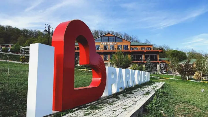 Шахдаг: Отель Deluxe Park Qusar Resort & Spa
