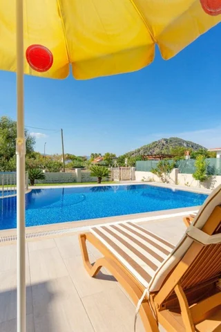 Дальян: Villa Ozcelik