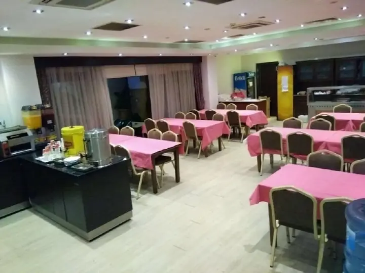 Измир: Vesta Fuar Hotel