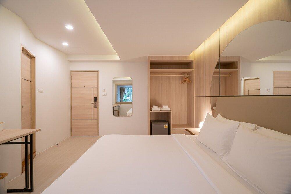 Кату: Bedline Hotel