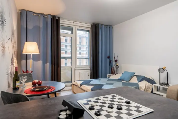Санкт-Петербург: Апартаменты Roomyroom Пионерская