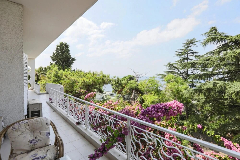 Бююкада: Luxury Mansion in the Heart of Prince Island