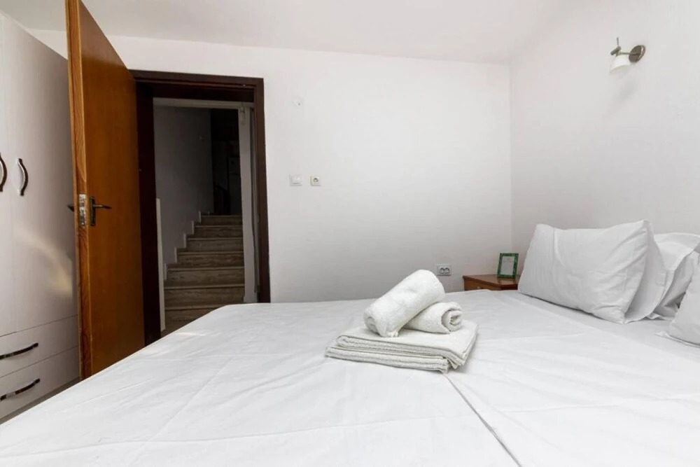 Бодрум: Lovely Triplex With Fantastic Sea View in Turkbuku