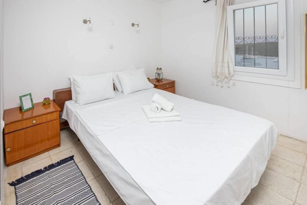 Бодрум: Lovely Triplex With Fantastic Sea View in Turkbuku
