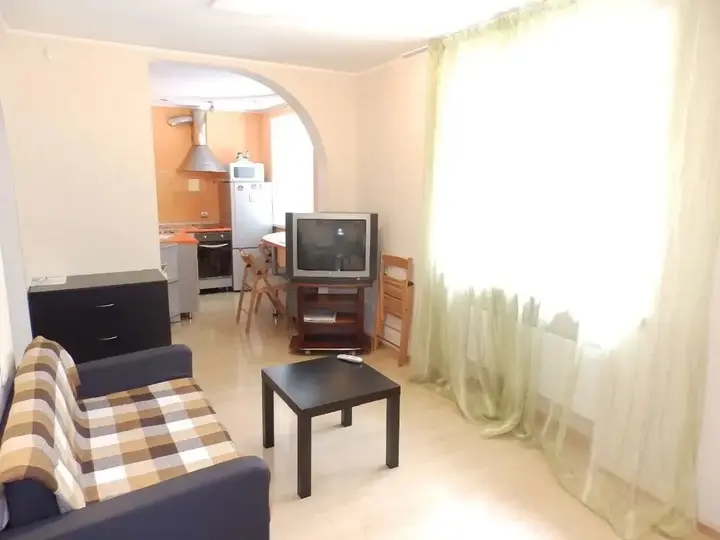 Новокузнецк: Apartment on Ordzhonikidze 42