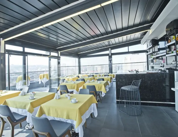 Измир: Hotel Katipoglu