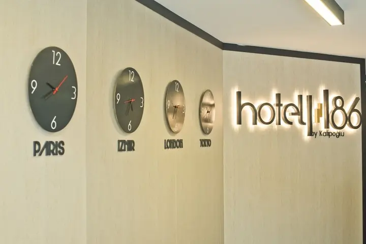 Измир: Hotel Katipoglu