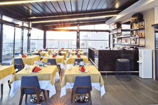 Измир: Hotel Katipoglu