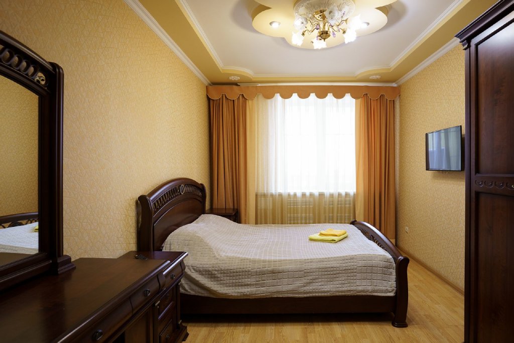 Калуга: Апартаменты Right Room трехкомнатные на улице Баррикад 8