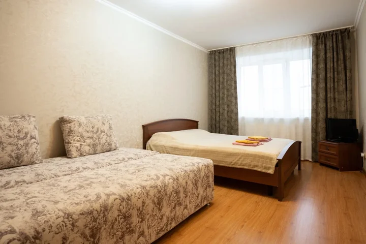Калуга: Апартаменты Right Room двухкомнатные на Плеханова 83