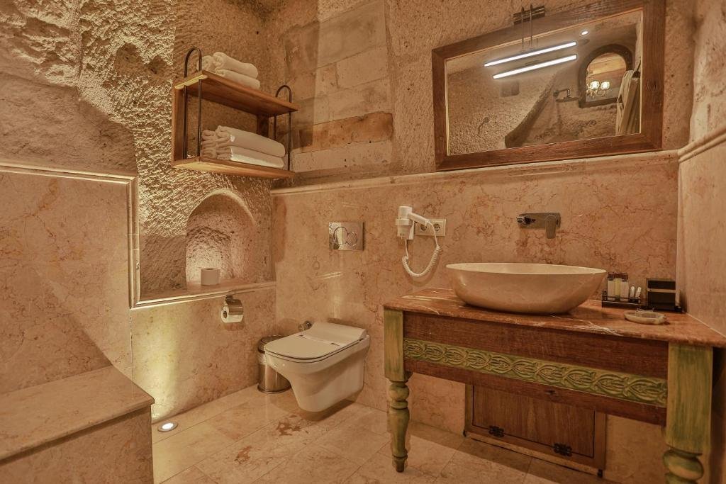 Гёреме: Şah Saray Cave Suites