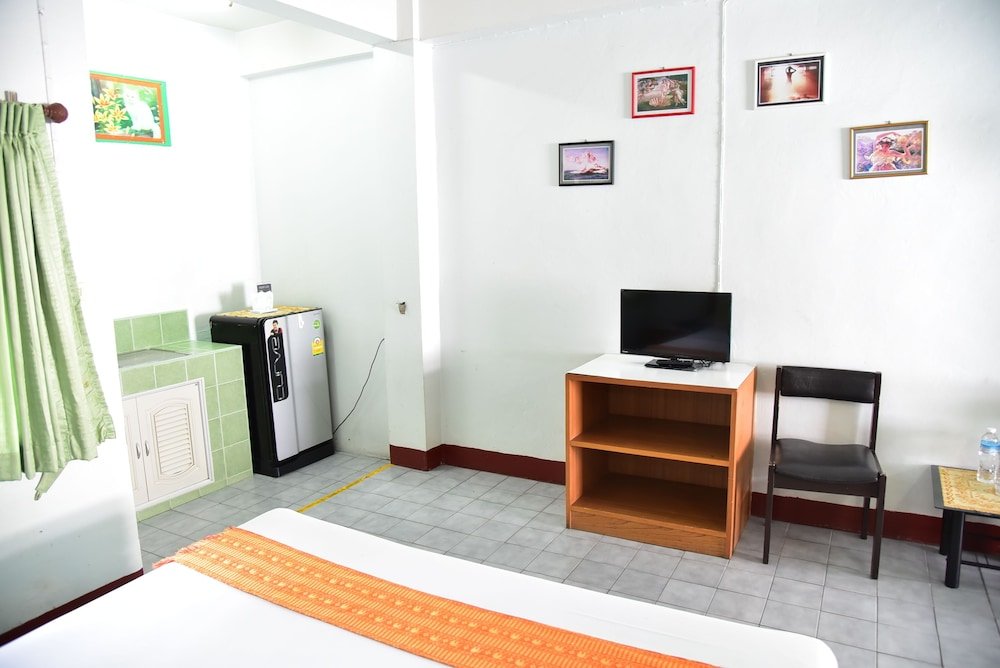 Паттайя: Dragon serviced apartment (Pattaya)