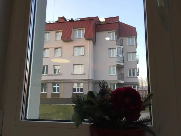 Тихвин: NewStory (НьюСтори) на улице Коммунаров