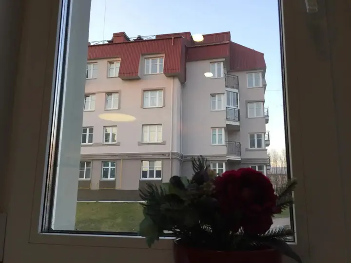 Тихвин: NewStory (НьюСтори) на улице Коммунаров