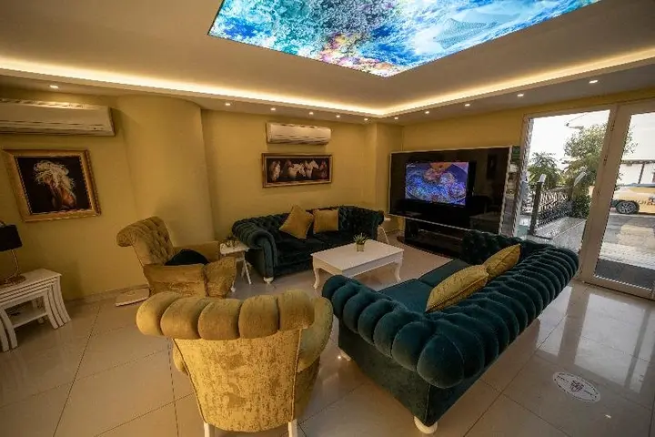 Кушадасы: Silver Tower Residence Family Suites