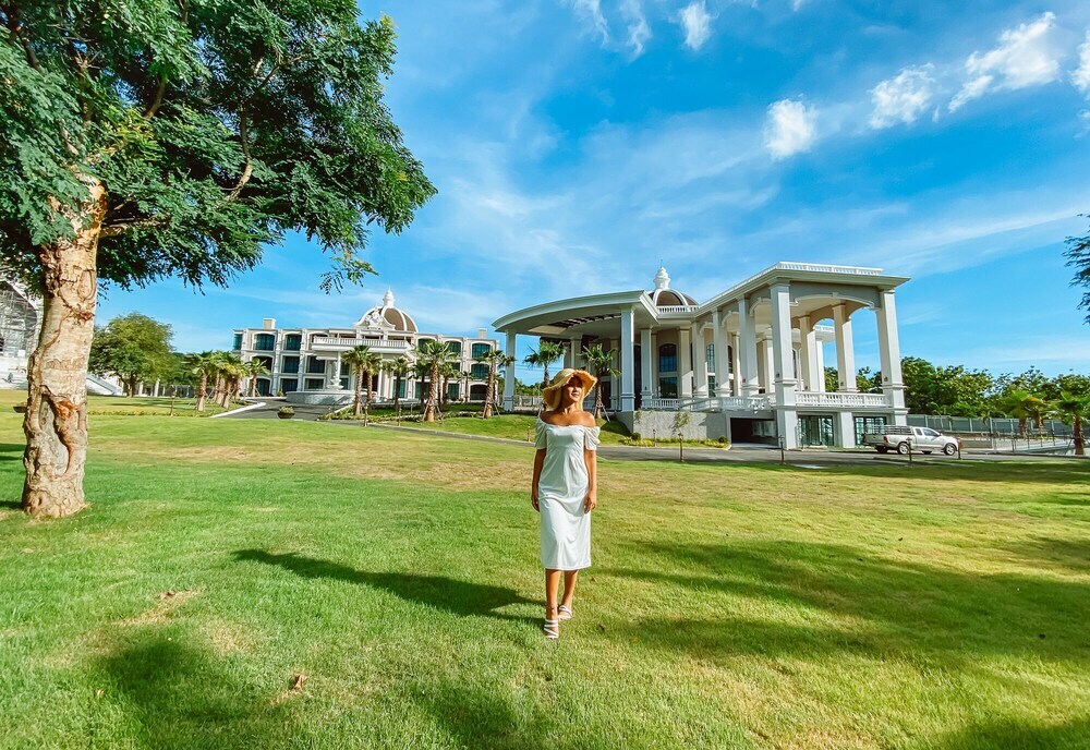 На Чом Тхиан: Grand Lord Hotel& Residence