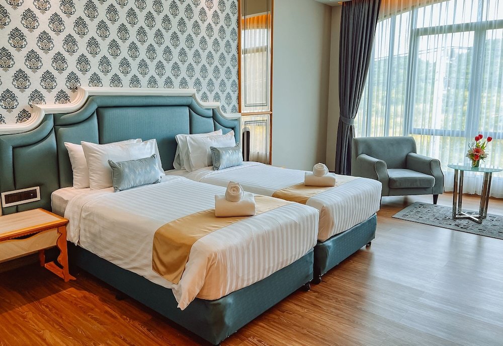 На Чом Тхиан: Grand Lord Hotel& Residence