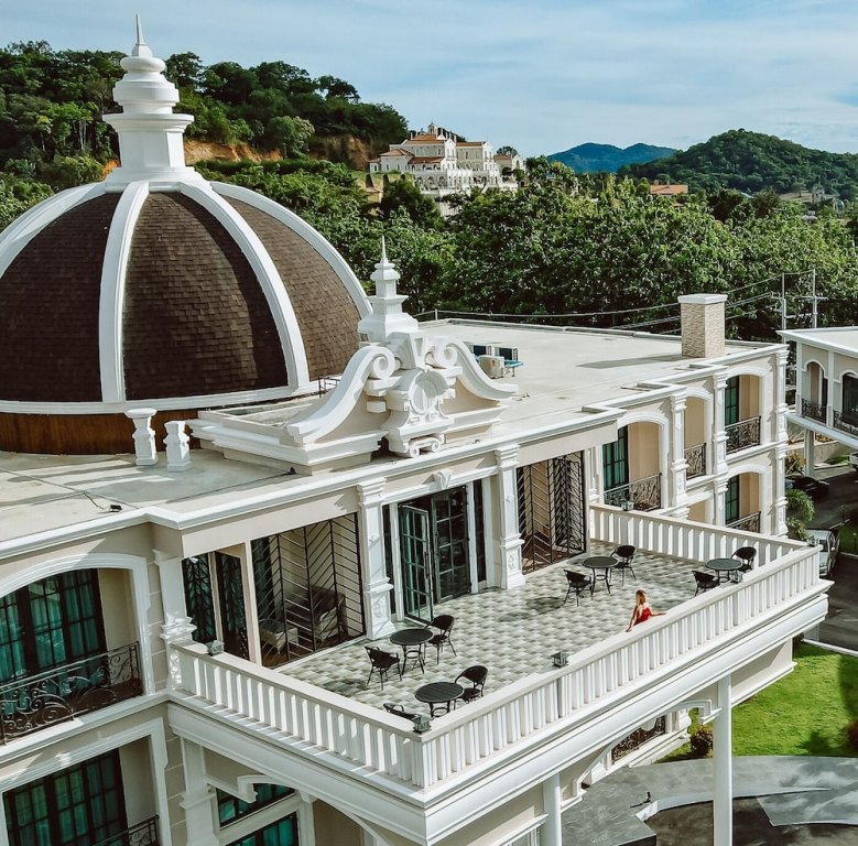 На Чом Тхиан: Grand Lord Hotel& Residence