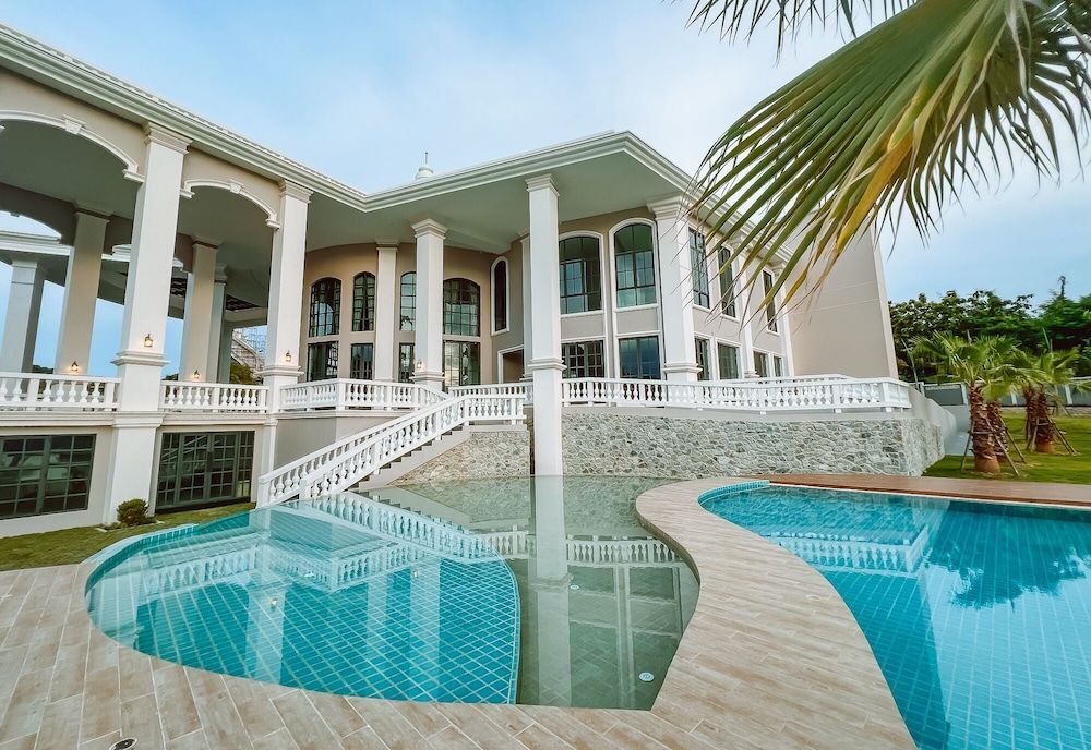 На Чом Тхиан: Grand Lord Hotel& Residence