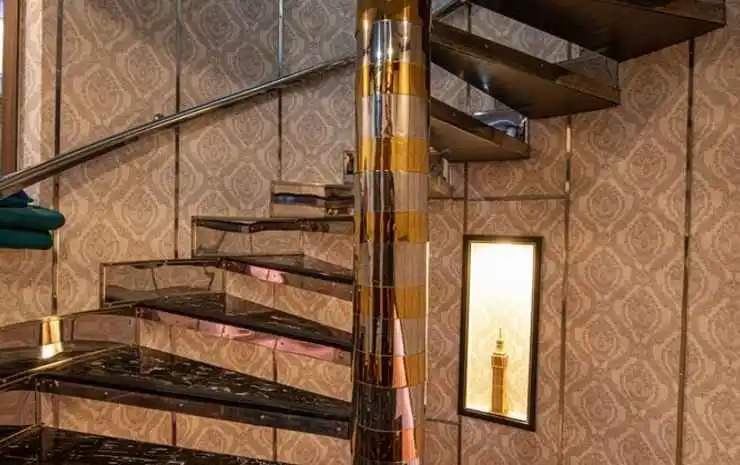Паттайя: The Globe Hotel Bar and Restaurant