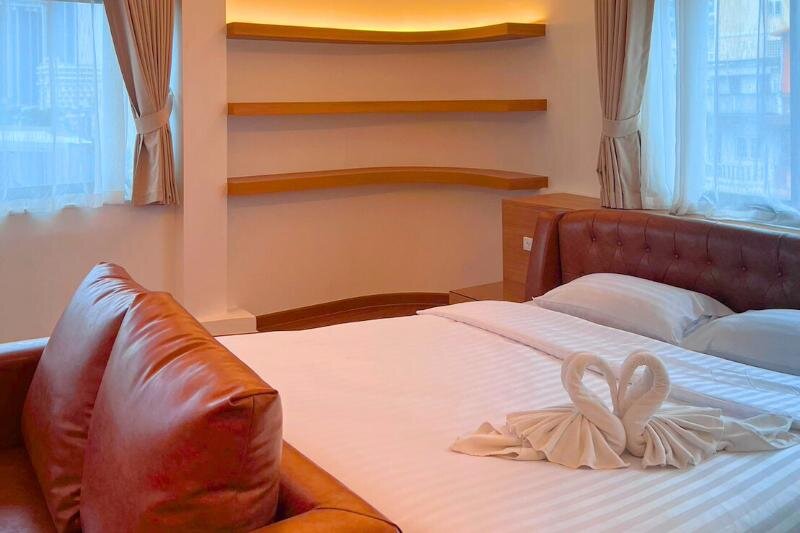 Паттайя: The Lodge Pattaya