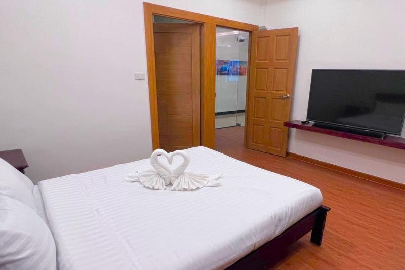 Паттайя: The Lodge Pattaya