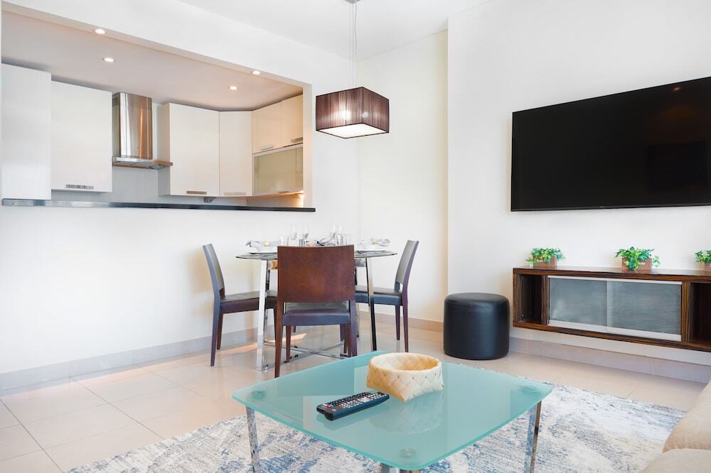 Дубай: Maison Privee - Premium Apartment in the Heart of JLT
