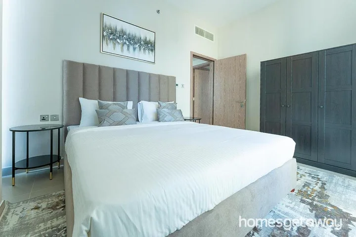 Дубай: HomesGetaway Dubai Marina LIV Residence 2BR Apartment with Marina view