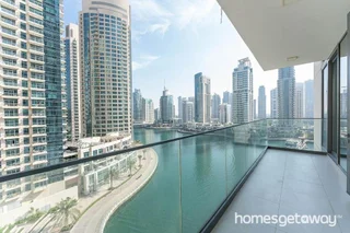 Дубай: HomesGetaway Dubai Marina LIV Residence 2BR Apartment with Marina view