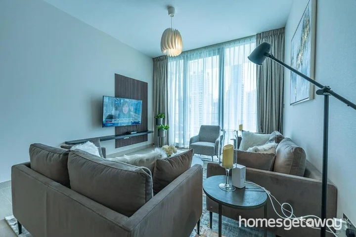 Дубай: HomesGetaway Dubai Marina LIV Residence 2BR Apartment with Marina view