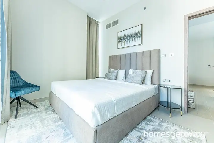 Дубай: HomesGetaway Dubai Marina LIV Residence 2BR Apartment with Marina view
